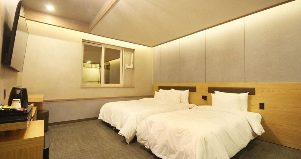 Jinju Kai Hotel Εξωτερικό φωτογραφία