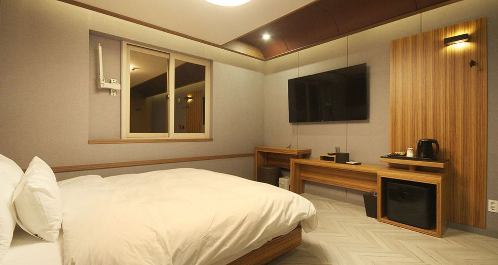 Jinju Kai Hotel Εξωτερικό φωτογραφία