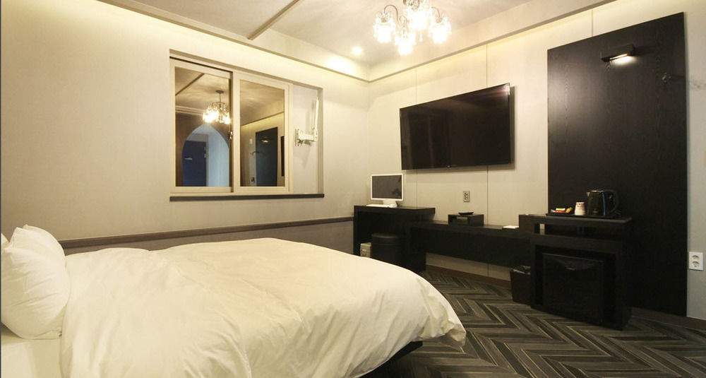 Jinju Kai Hotel Εξωτερικό φωτογραφία